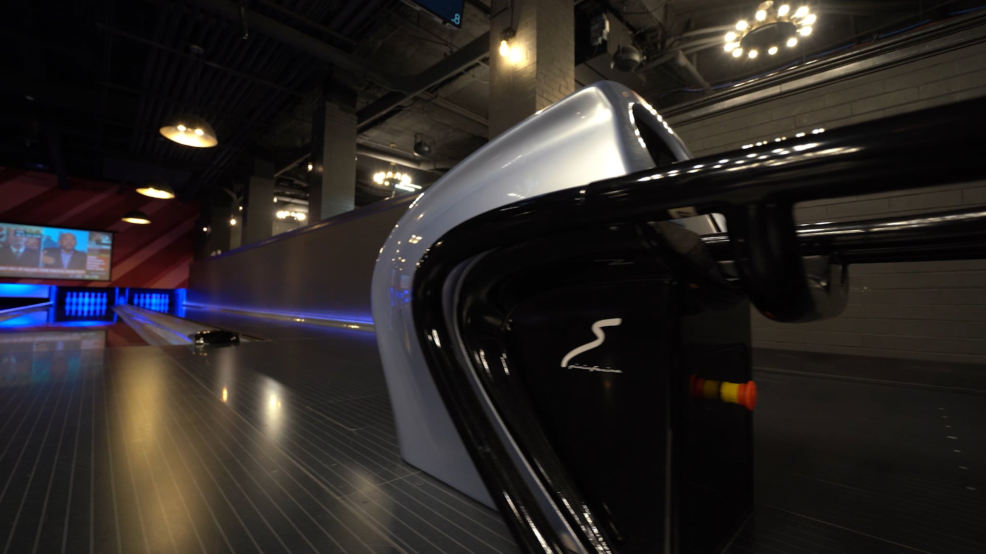 SWITCH BOWLING COMMERCIAL